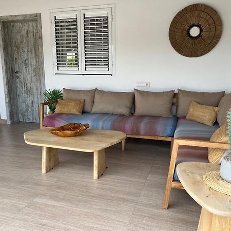 Villa Can Raes San Rafael De Sa Creu Exteriér fotografie