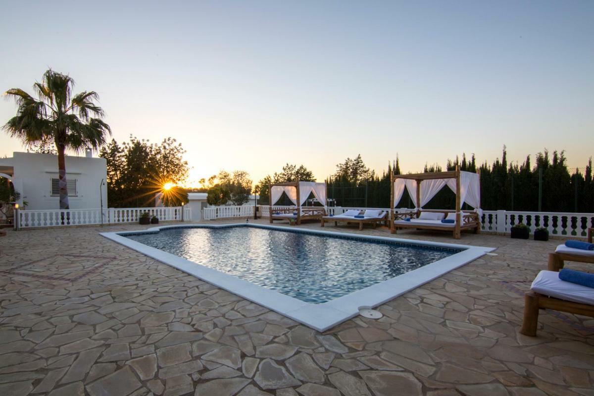 Villa Can Raes San Rafael De Sa Creu Exteriér fotografie