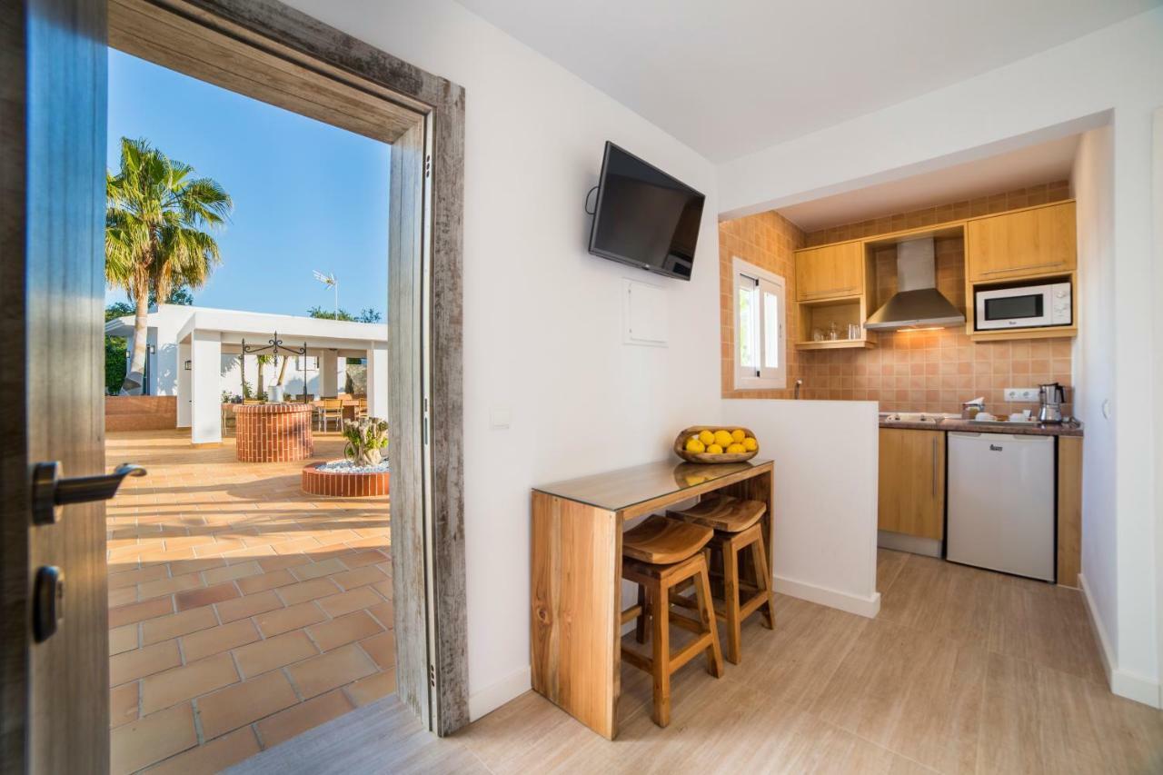 Villa Can Raes San Rafael De Sa Creu Exteriér fotografie
