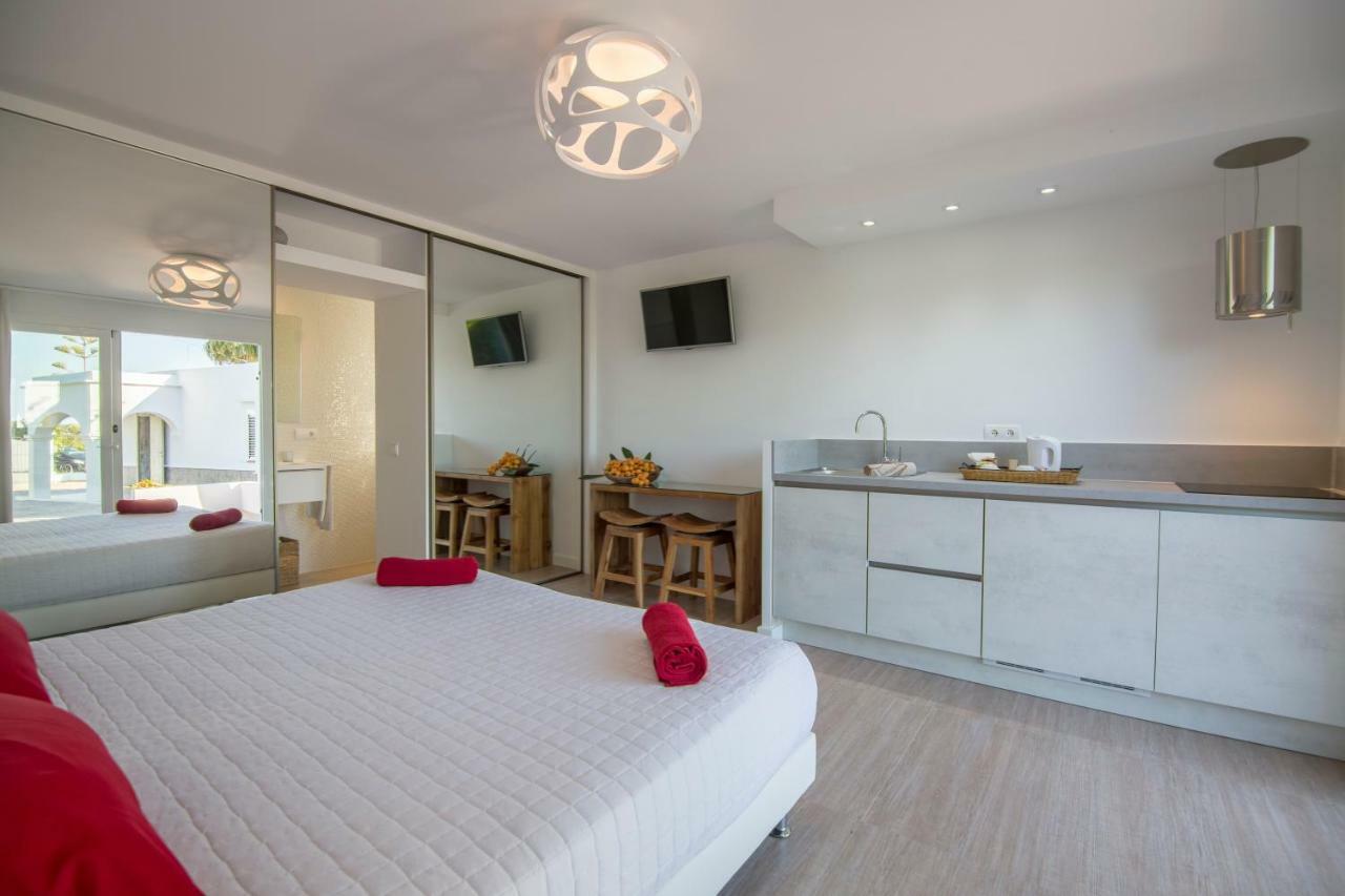 Villa Can Raes San Rafael De Sa Creu Exteriér fotografie