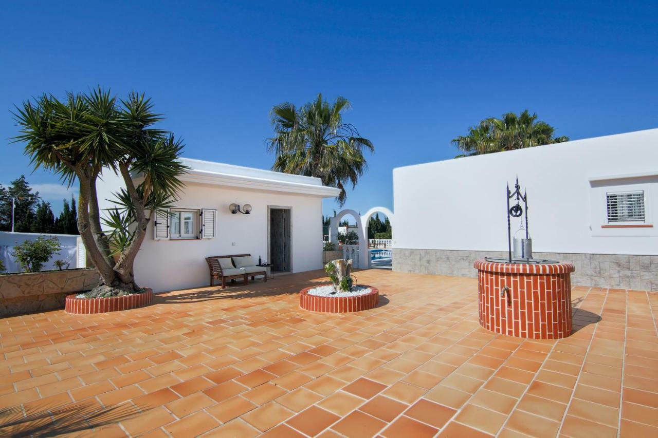 Villa Can Raes San Rafael De Sa Creu Exteriér fotografie